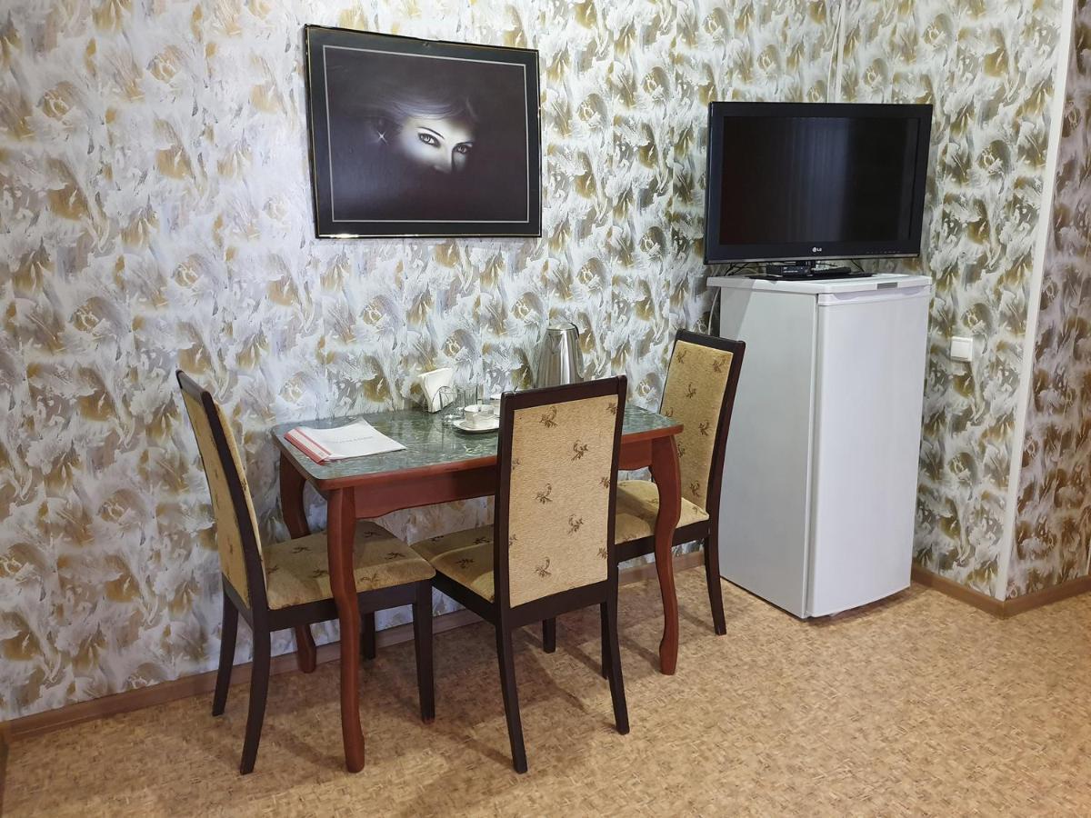 Zhemchuzhina Hotel Михайловка Екстериор снимка